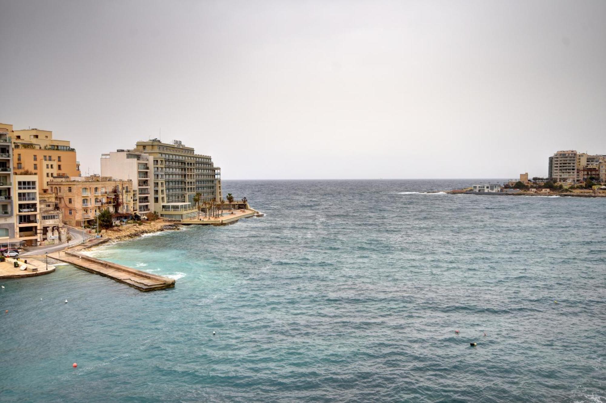 Morina Court - Seaview Apartments And Penthouse In St Julians By Shortletsmalta Saint Julian's Exterior photo
